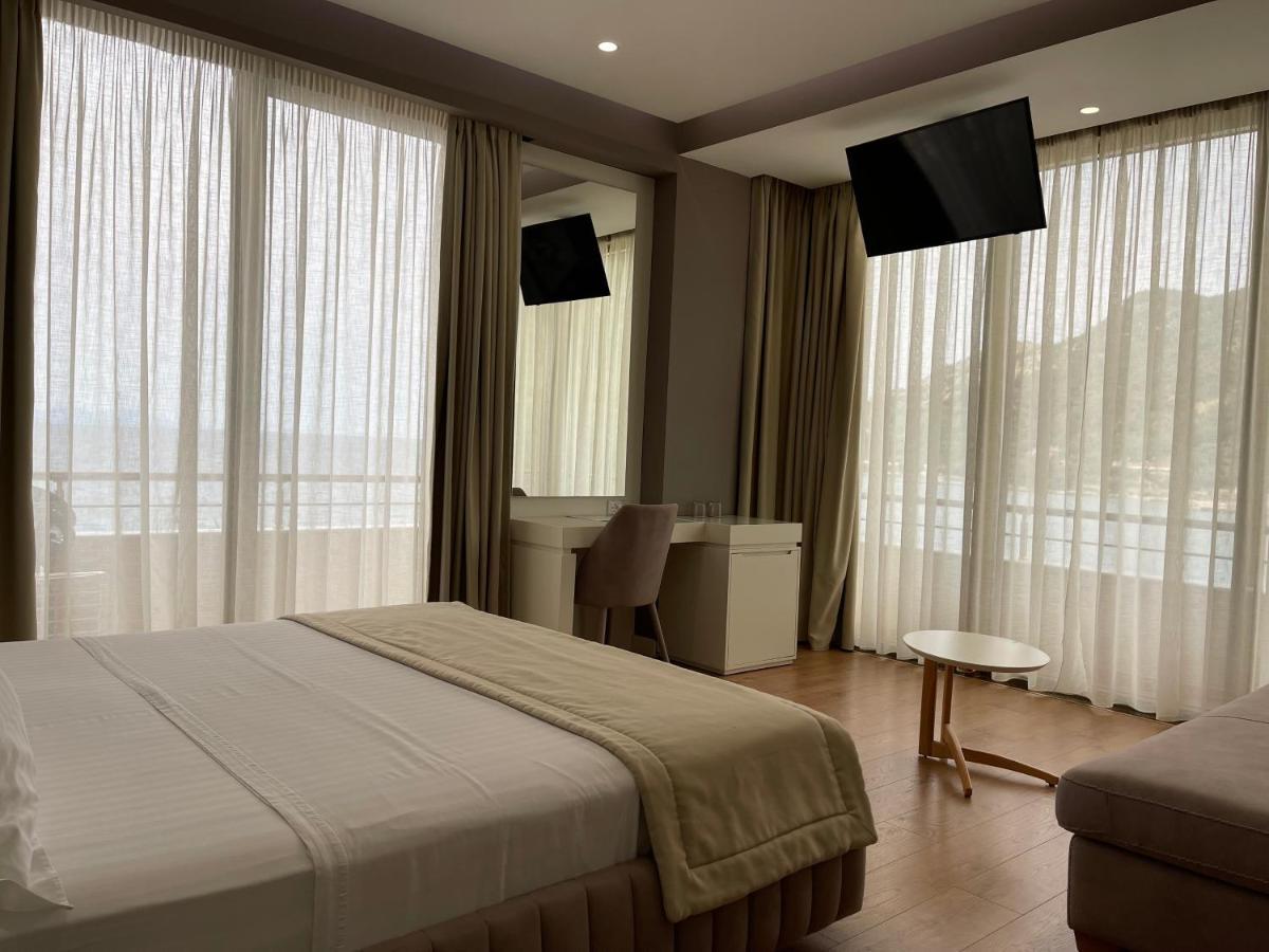 Paradise Beach Hotel Radhimë Exteriér fotografie
