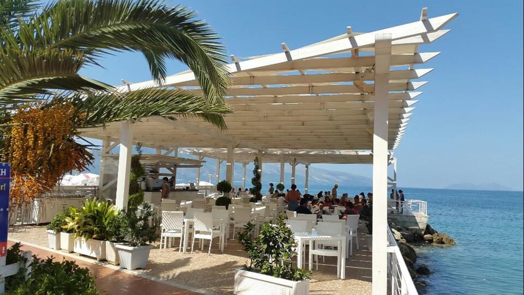 Paradise Beach Hotel Radhimë Exteriér fotografie