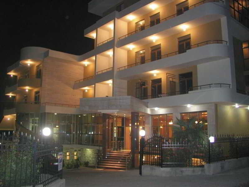 Paradise Beach Hotel Radhimë Exteriér fotografie